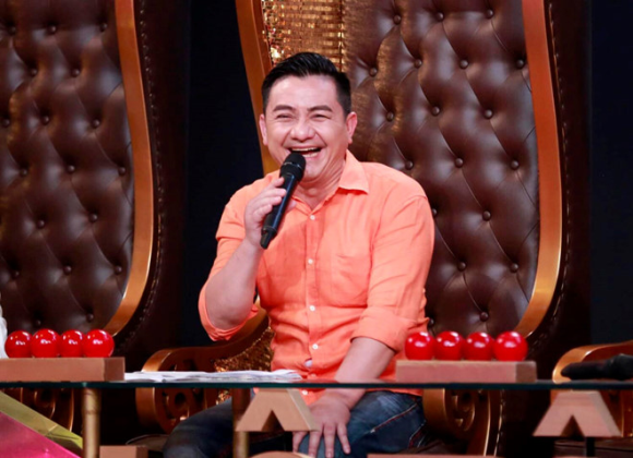 Thi hài nghệ sĩ Anh Vũ đang được đưa từ Mỹ về Việt Nam