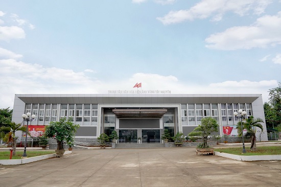 QUYẾT ĐỊNH Về việc công bố công khai dự toán ngân sách năm 2022 của Trung tâm Phát hành phim và Chiếu bóng
