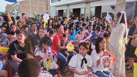 Xây dựng văn hóa đô thị gắn liền tập tục cộng đồng