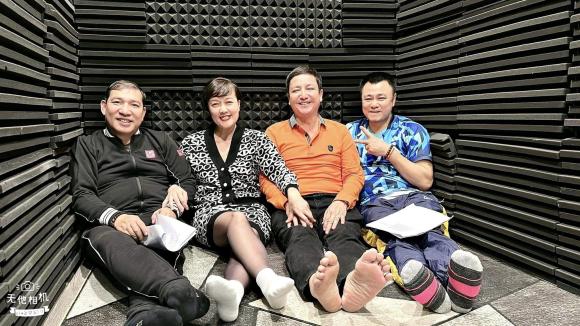 Chí Trung hé lộ ảnh tập đầu tiên của dàn Táo Quân, kịch bản còn gợi lại trò chơi tuổi thơ?