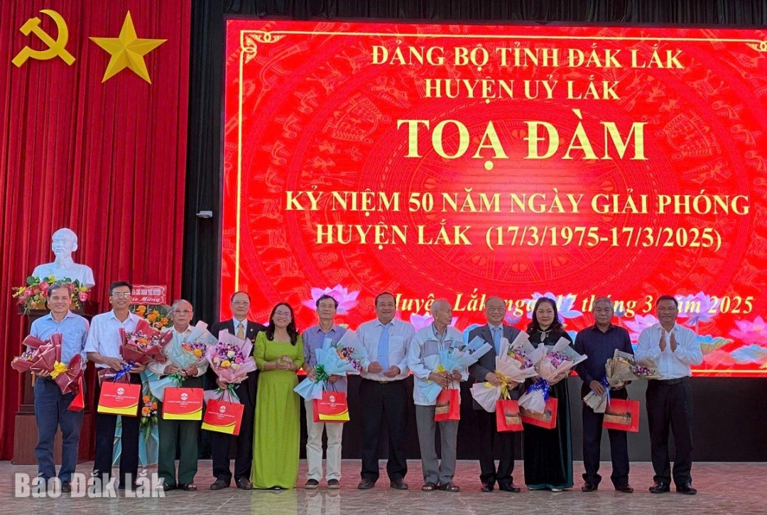 Tọa đàm Kỷ niệm 50 năm giải phóng huyện Lắk